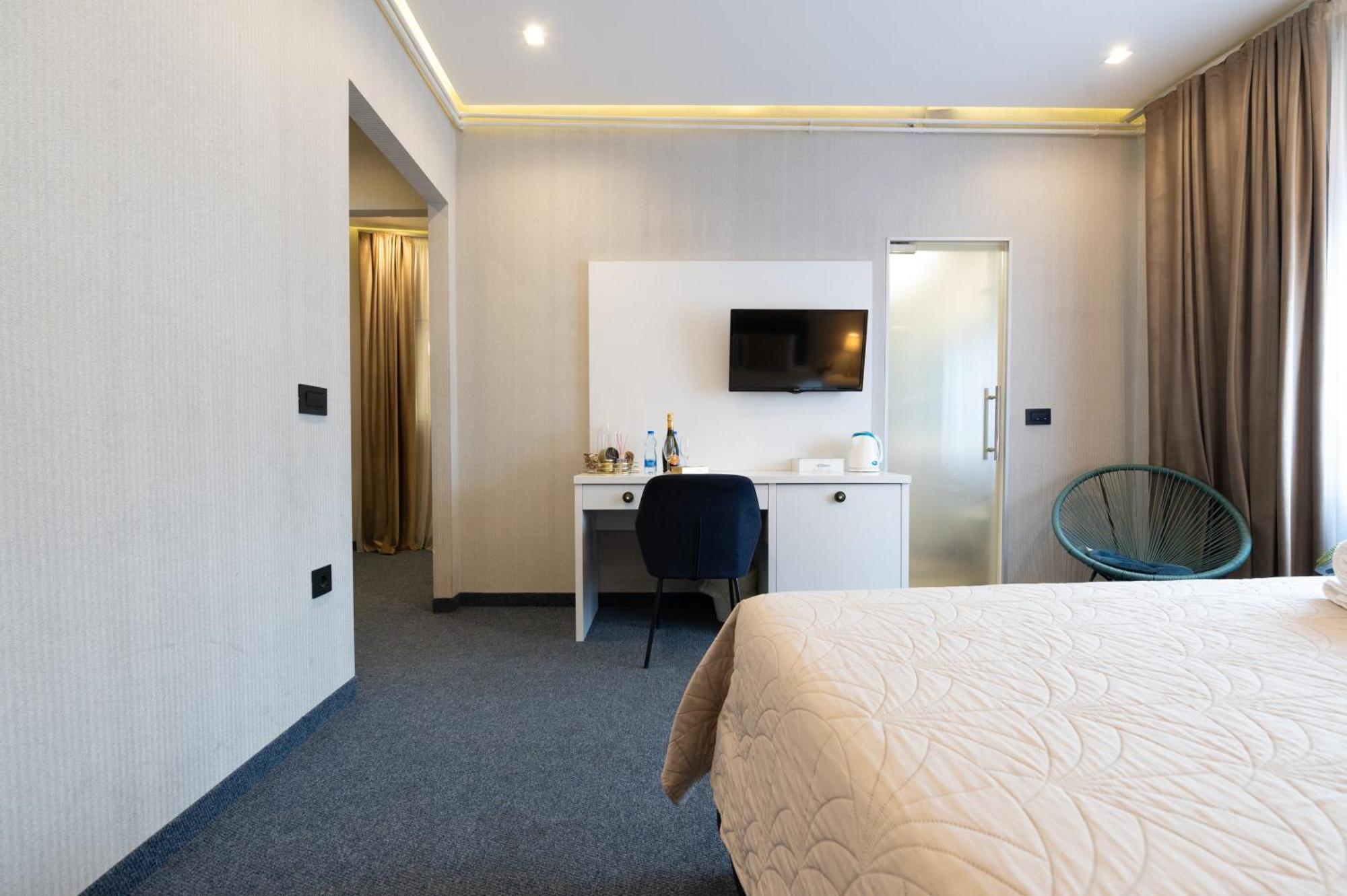 Central Belgrade Apartments Free Parking 贝尔格莱德 外观 照片