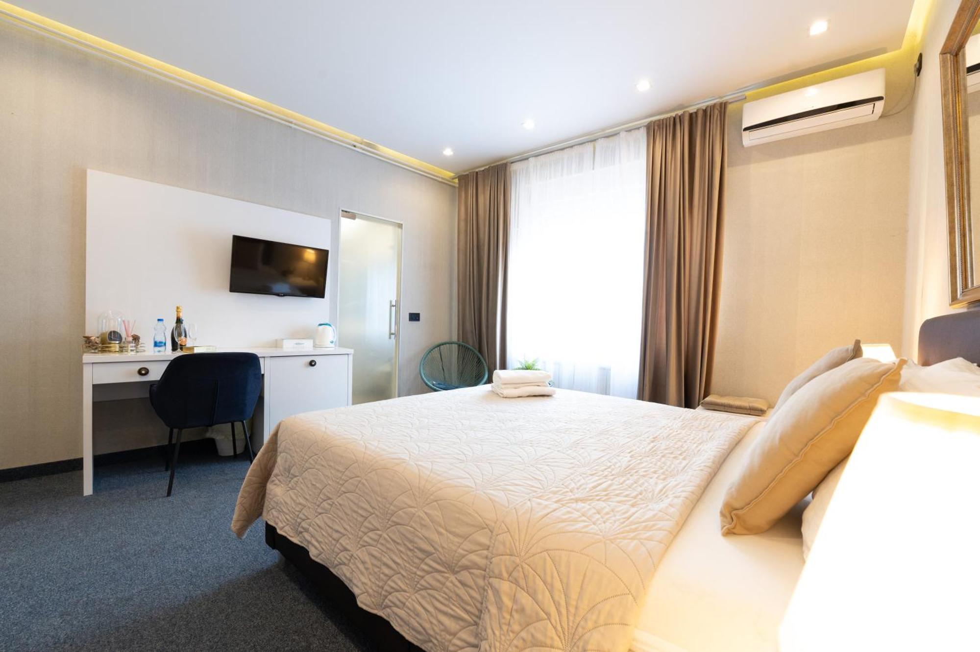 Central Belgrade Apartments Free Parking 贝尔格莱德 外观 照片