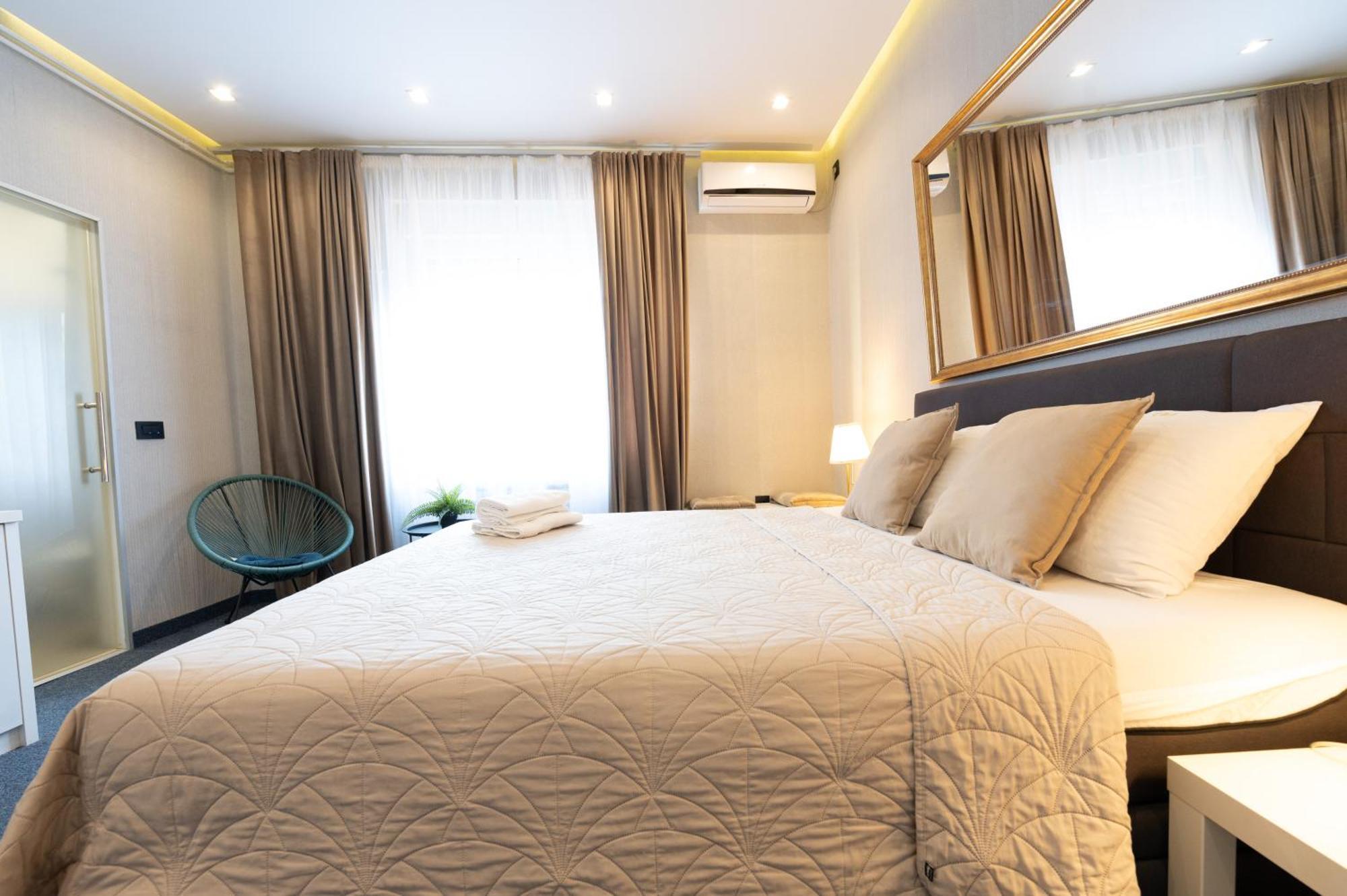 Central Belgrade Apartments Free Parking 贝尔格莱德 外观 照片