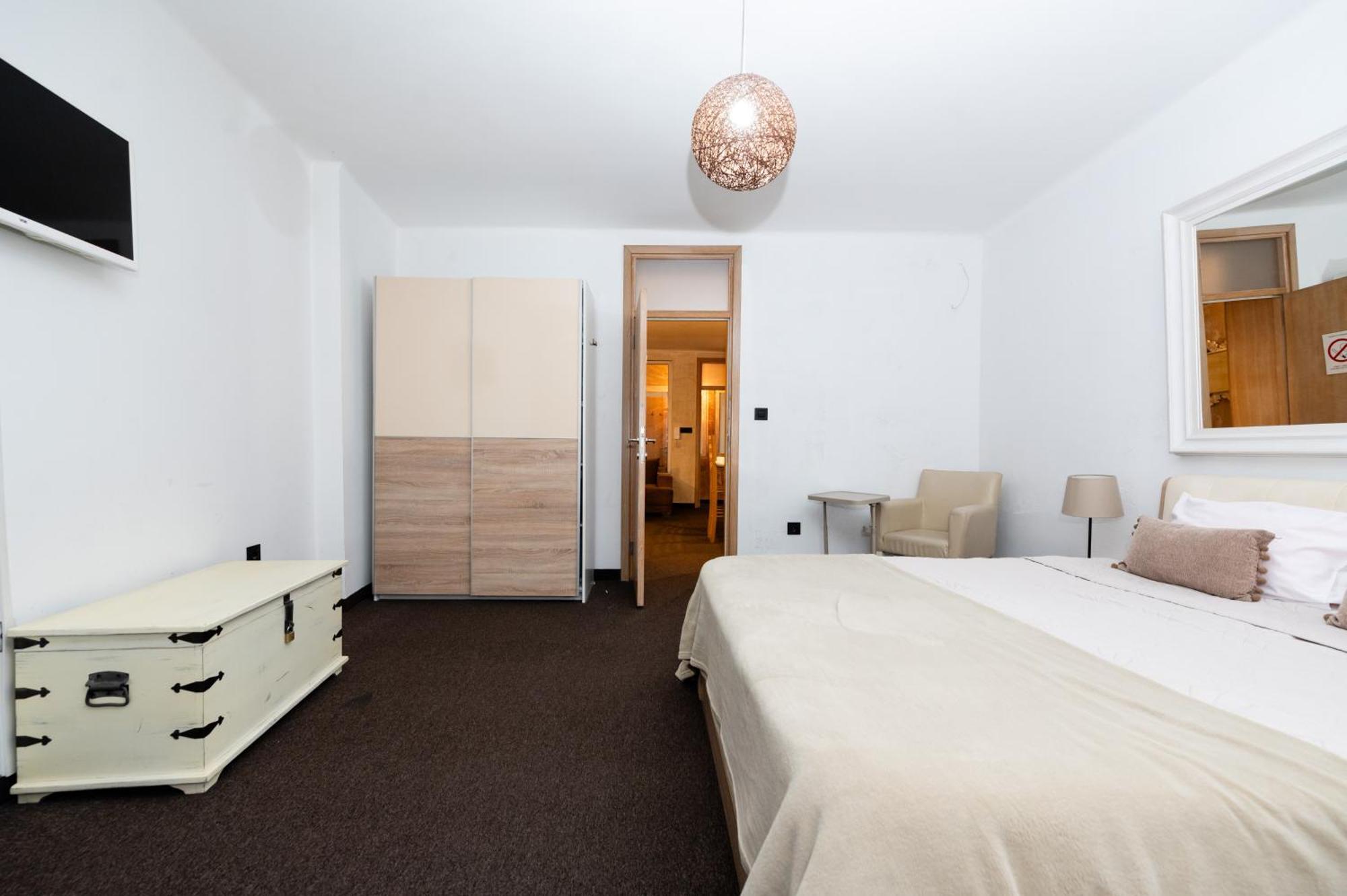 Central Belgrade Apartments Free Parking 贝尔格莱德 客房 照片