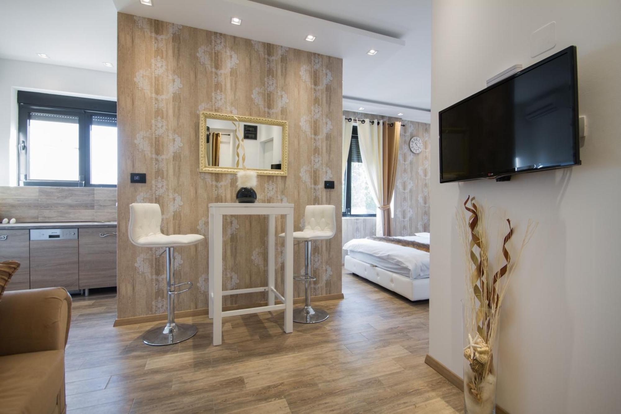 Central Belgrade Apartments Free Parking 贝尔格莱德 外观 照片